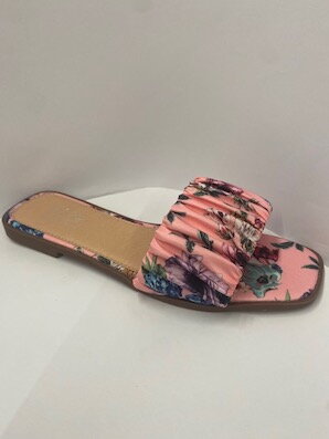 LT 26  pink ružová kvietková