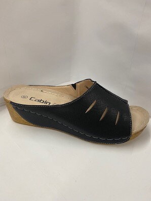 C 9902 čierna