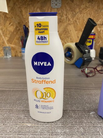 Nivea spevňujúce mlieko Q 10 400 ml