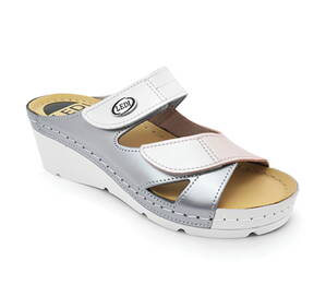 108/2 bieloružovostrieborná